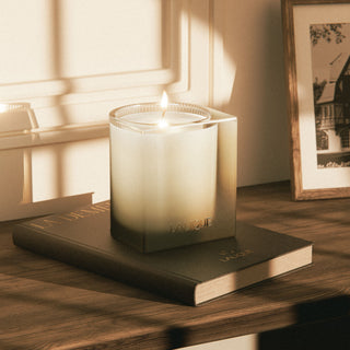 LALIQUE - LA DEMEURE, SCENTED CANDLE